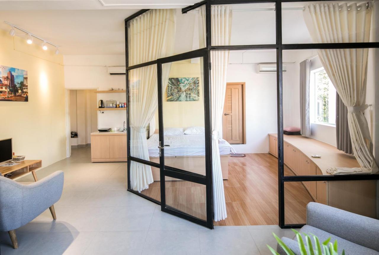 Scandinavian Apartment With Balcony In Bui Vien Ho Chi Minh-staden Exteriör bild