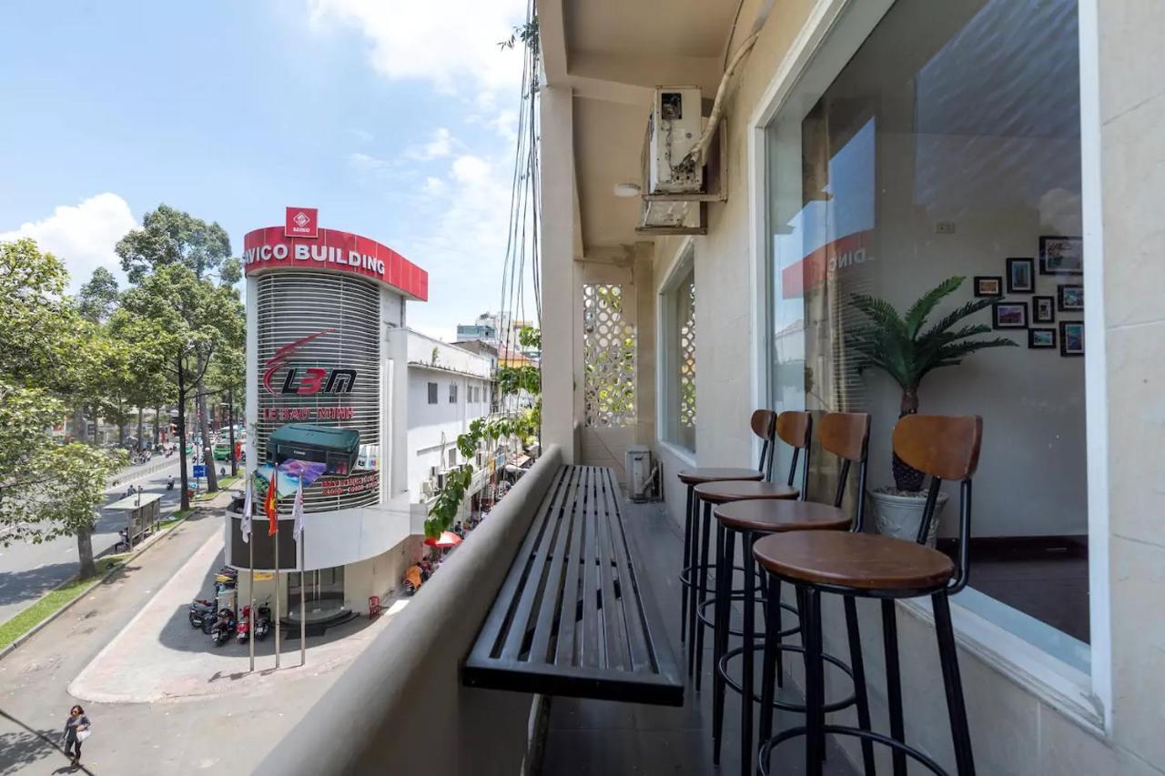 Scandinavian Apartment With Balcony In Bui Vien Ho Chi Minh-staden Exteriör bild